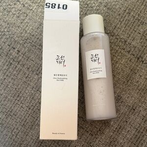 Beauty of Joseon Glow Replenishing Rose Milk